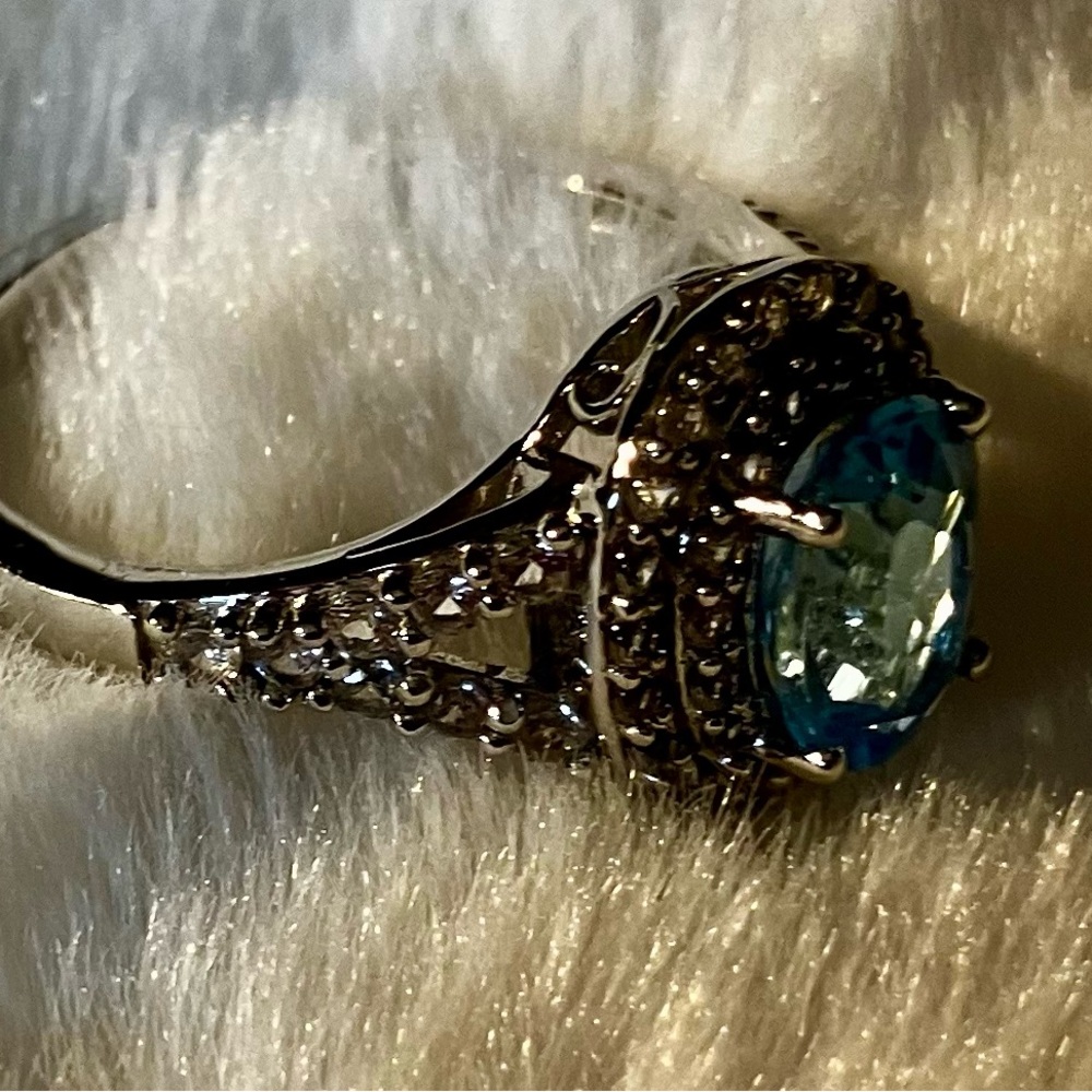Blue Topaz Cocktail Ring 7 - Picture 5 of 13